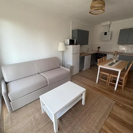 Daire F2 - Vue - Centre *